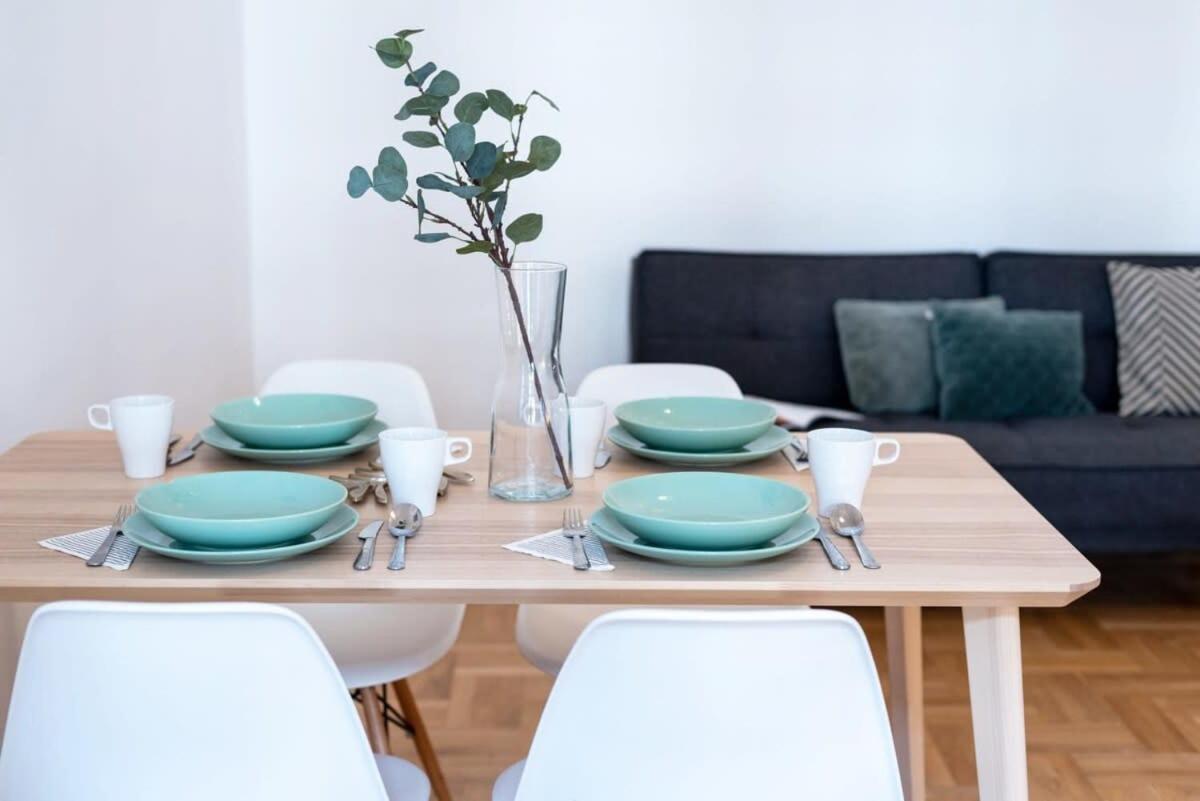 Lovely Downtown Apartment Close To The Basilica Budapest Exteriör bild
