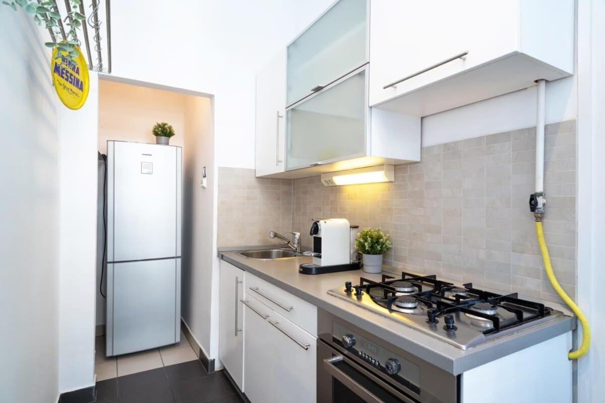 Lovely Downtown Apartment Close To The Basilica Budapest Exteriör bild